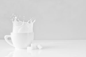 Image d'illustration tasse de lait sucre